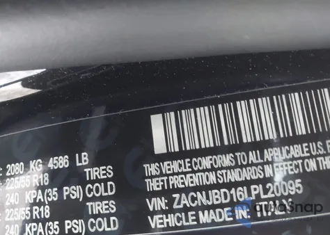 2020 Jeep Renegade Limited 4X4 z USA, uszkodzony, nr VIN ZACNJBD16LPL20095